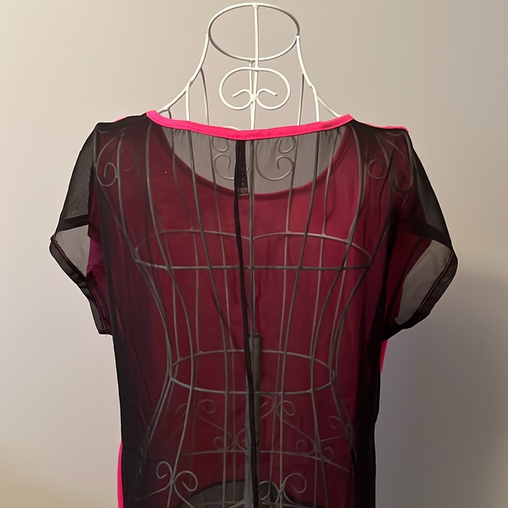 Top - Picture 3 of 4